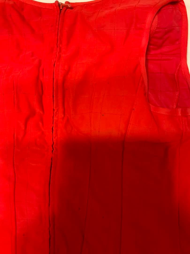 訳あり　中古　美品　シャネル　CHANEL 　赤　タンクトップ