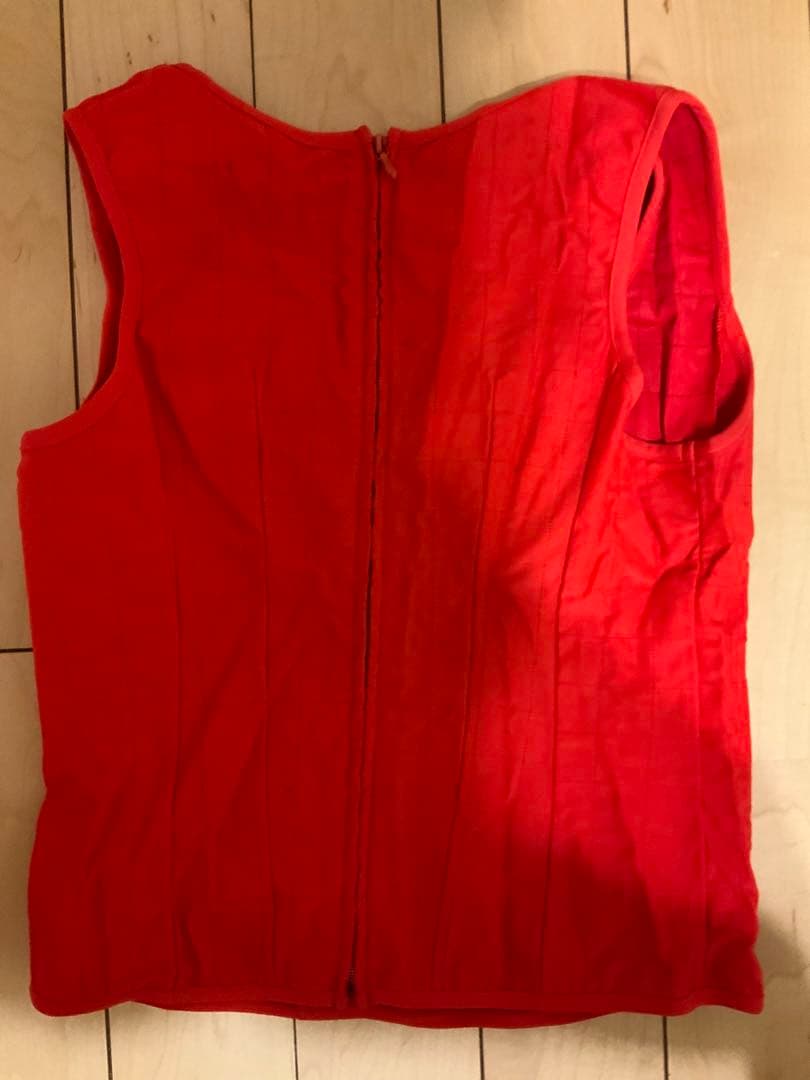 訳あり　中古　美品　シャネル　CHANEL 　赤　タンクトップ