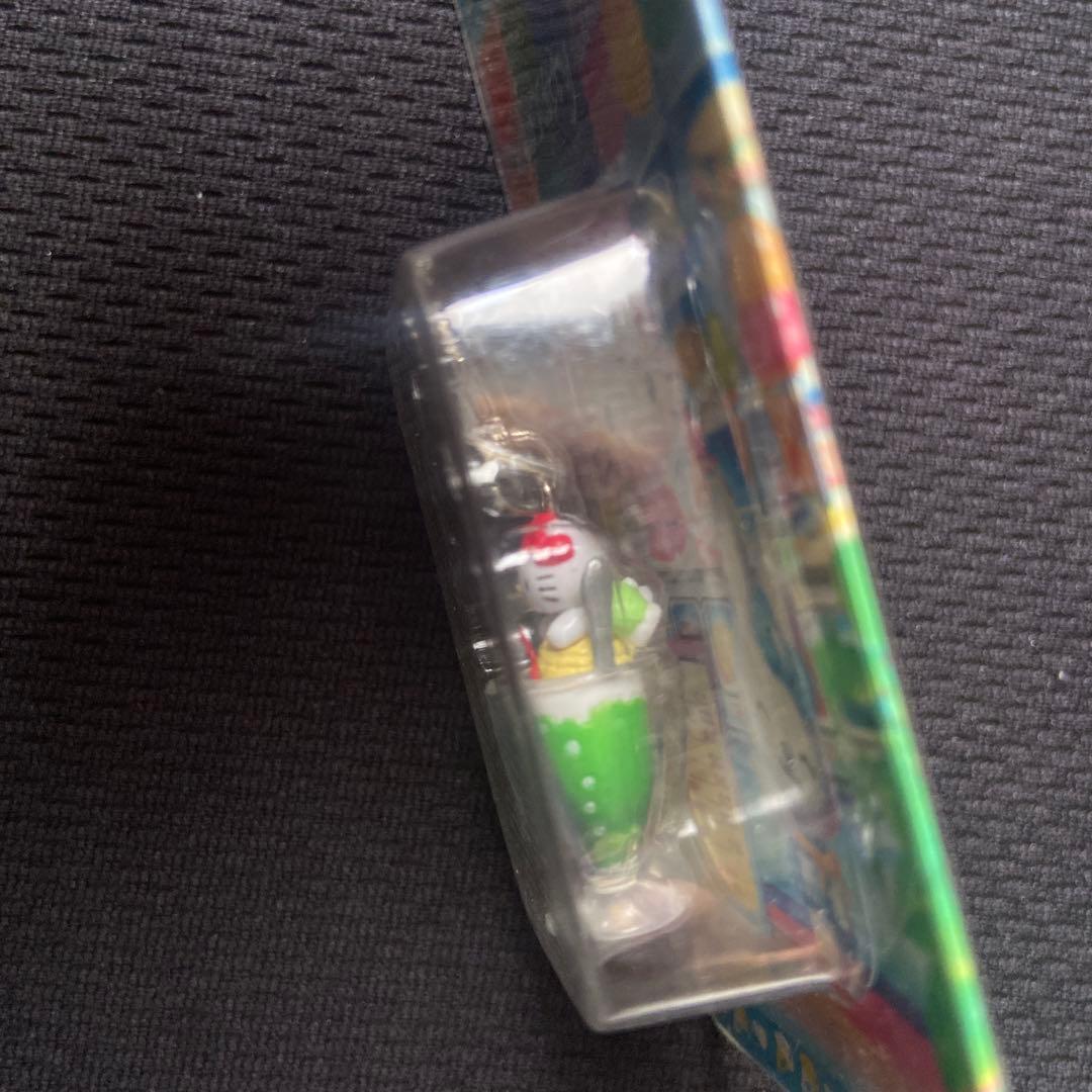 クールスイーツキティクリームソーダ根付ファスナーマスコットチャーム希少激レア原宿