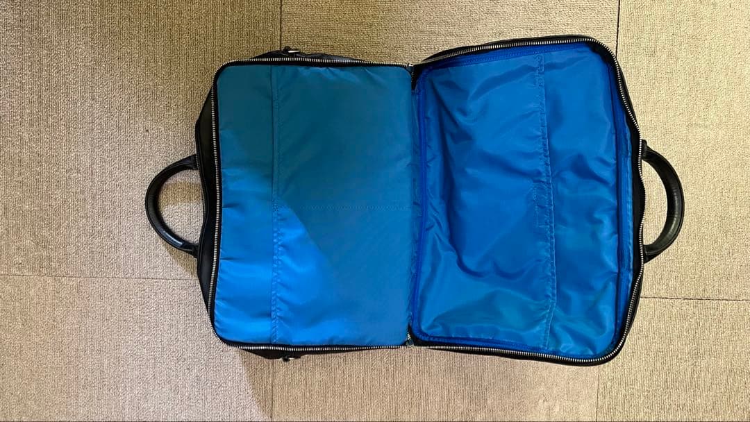 ポールスミス ビジネスバッグ レザー 黒 A4＆PC収納可