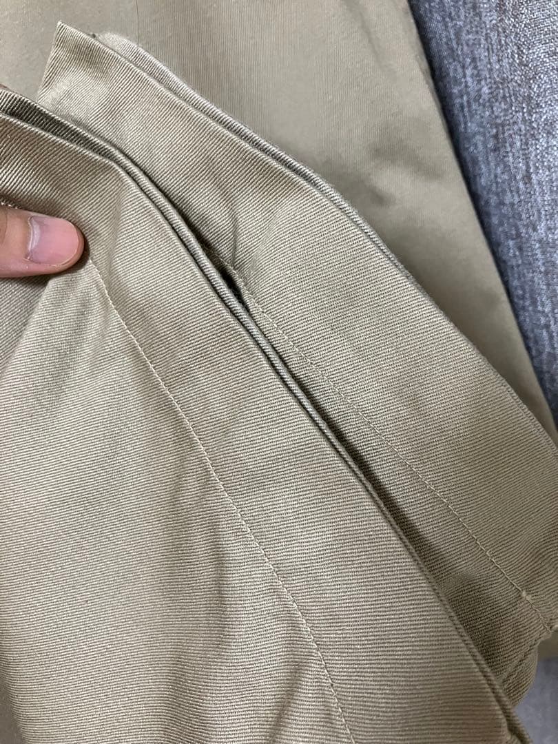 る*い様 COMOLI 22SS コットンチノオーバーパンツ 1