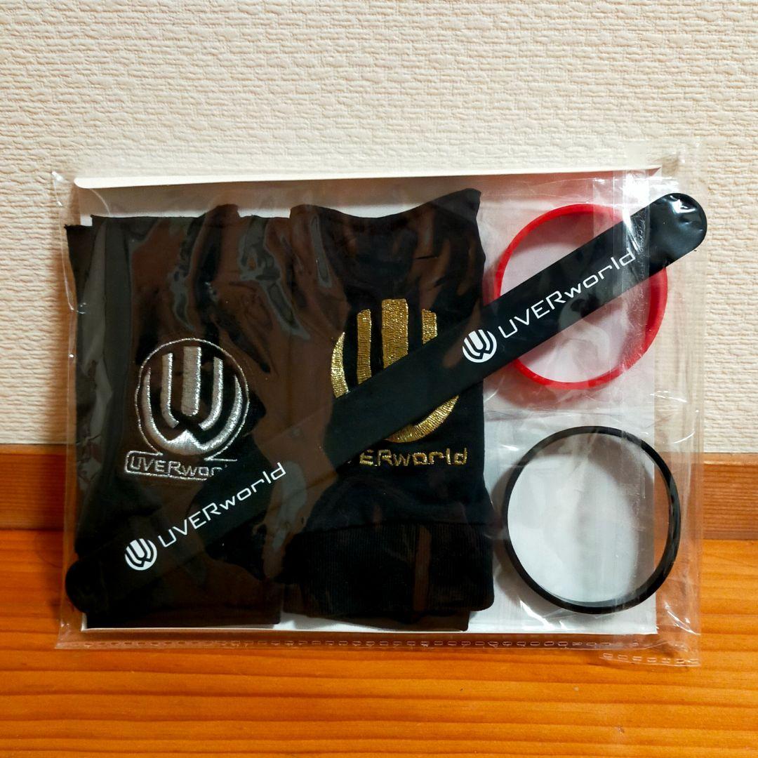 【中古品】UVERworld 初代復刻ゴールドグローブ、シルバーグローブ 他