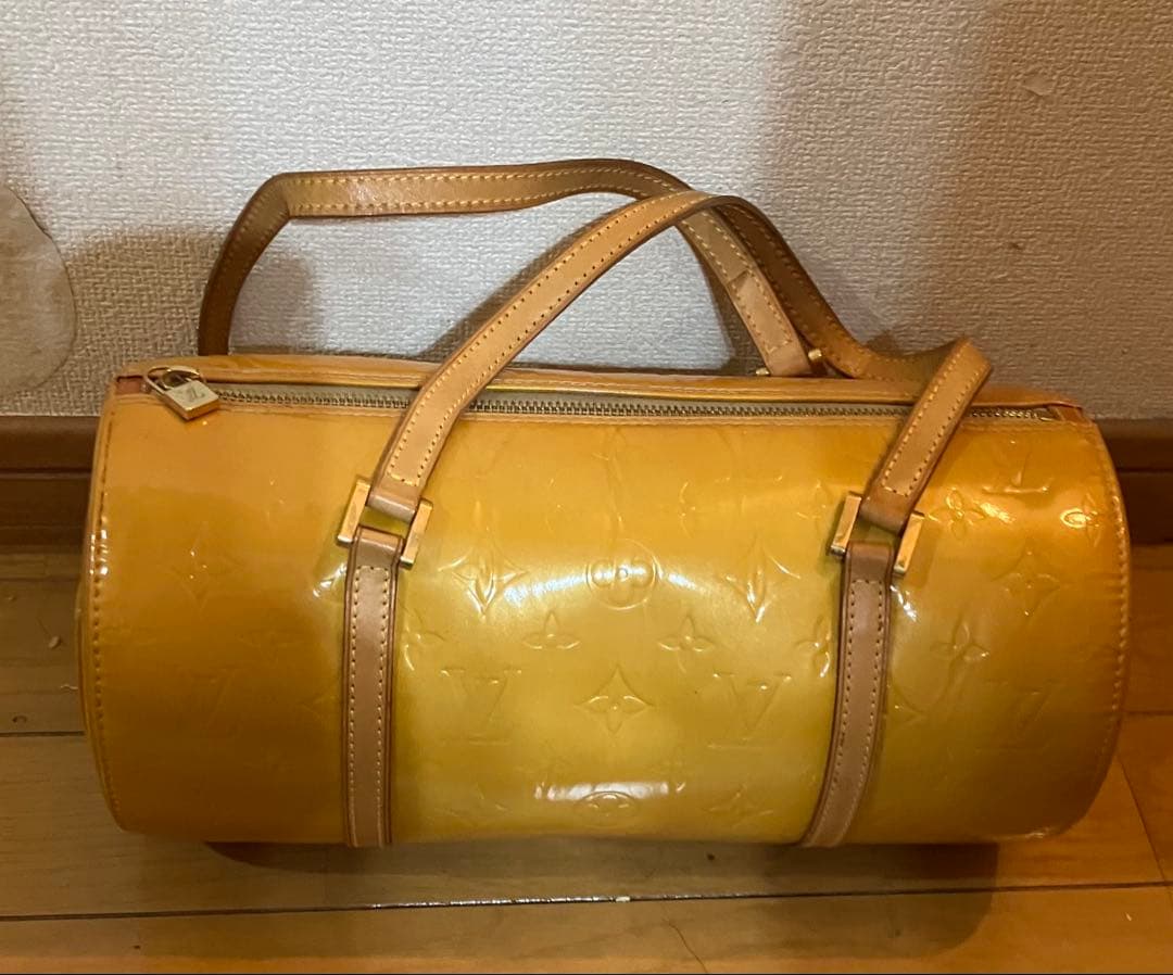 Louis Vuitton ルイヴィトン モノグラム ヴェルニ ベッドフォード