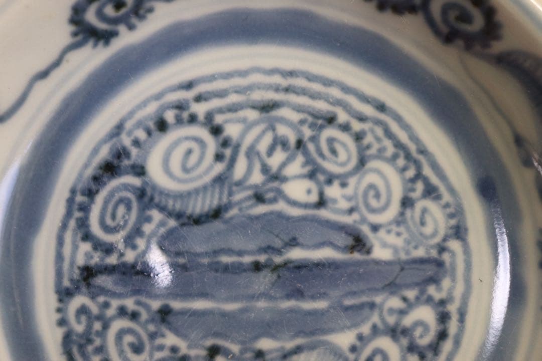 1114中国　明時代　青華葵鳳紋中皿　送料込み1118