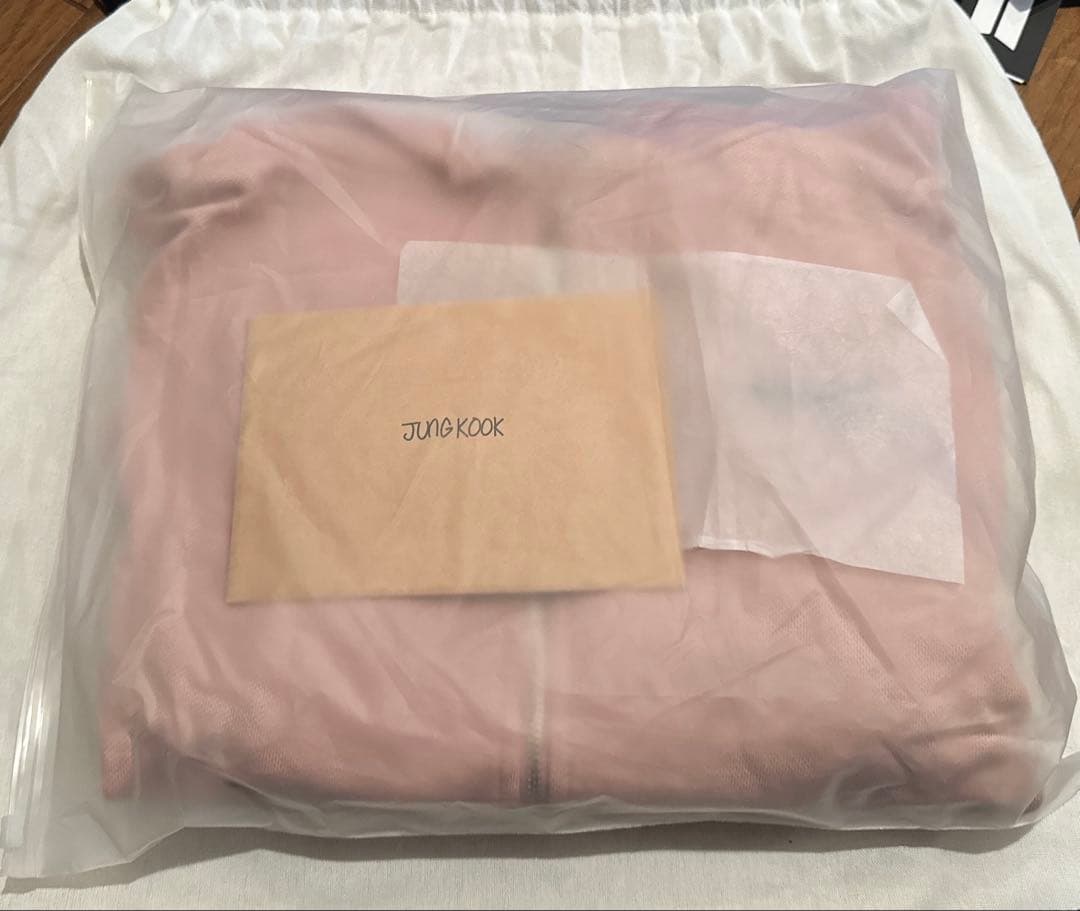 BTS アーティストメイド グク　パーカー　ピンク Lサイズ