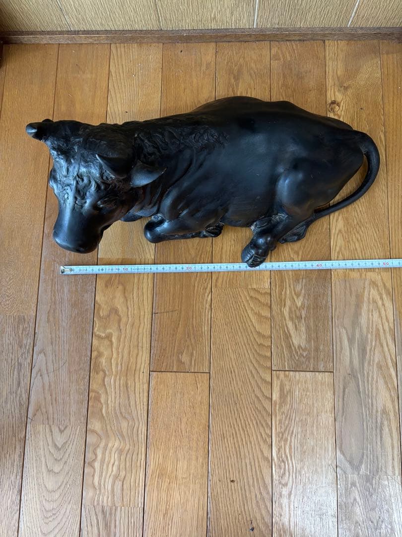 古い鉄製の牛 置物　骨董　ビンテージ　約50cm 大型　丑年　商売繁盛　縁起物