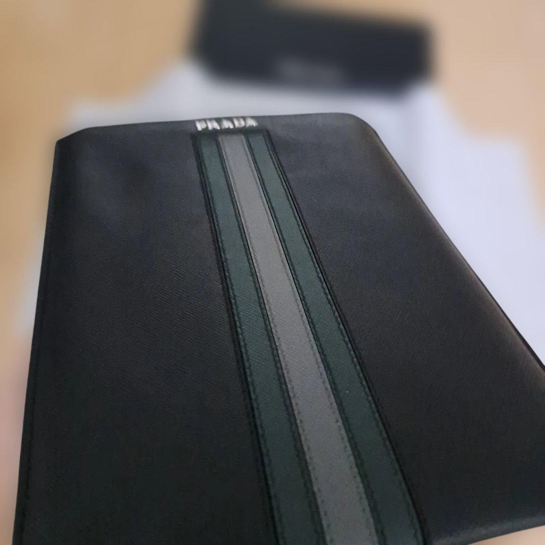 prada iPad miniケース