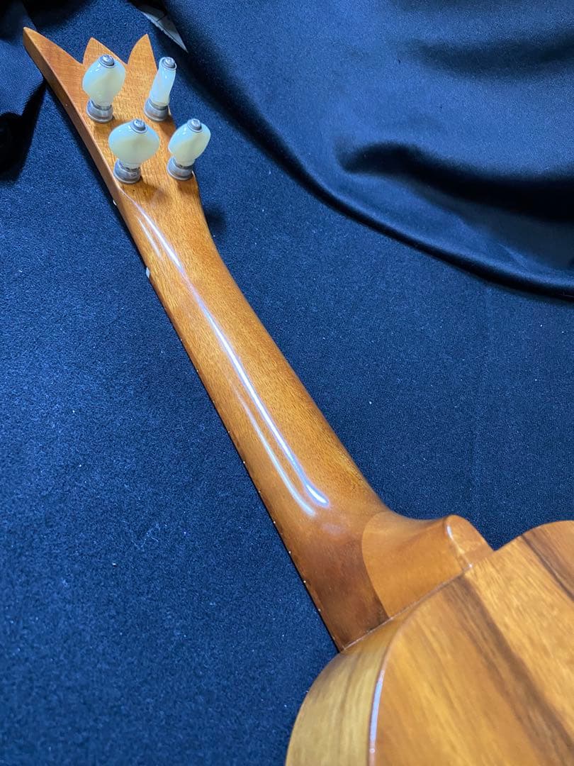 志茂 パイナップル ウクレレ ソプラノ Shimo