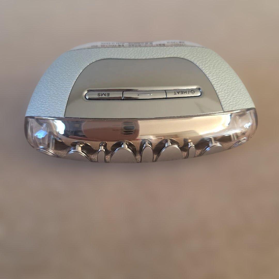 美品 YA-MAN ヤーマン リフトロジー YJFD1N ゴールド