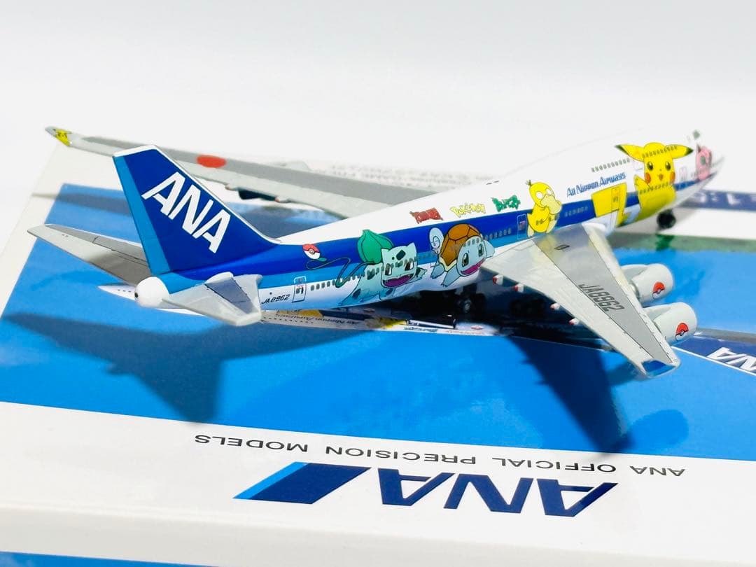 全日空商事 1/500 B747-400 ポケモンジェット NH50029