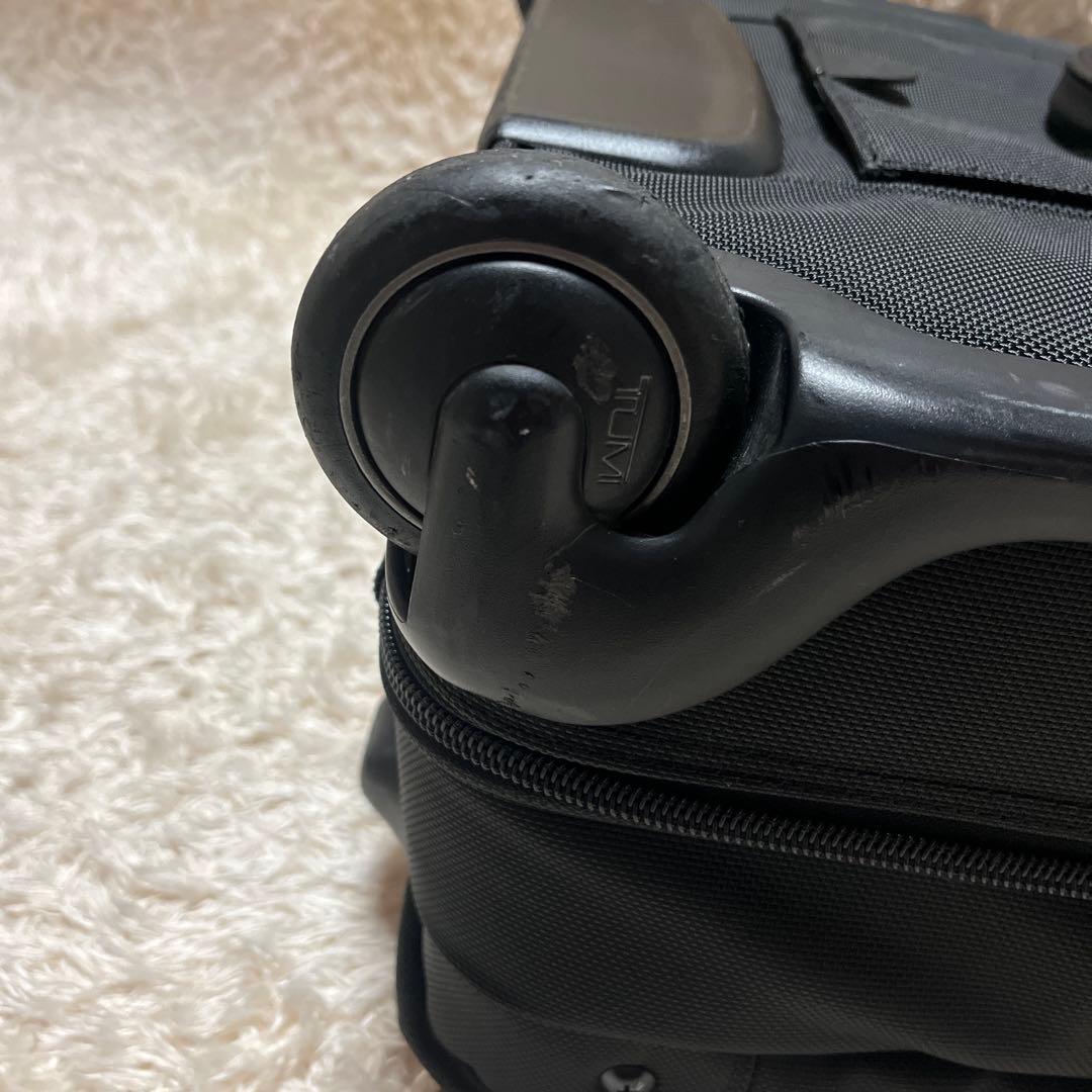 TUMI トゥミ　キャリーケース　キャリーバッグ　ビジネスバッグ　廃盤