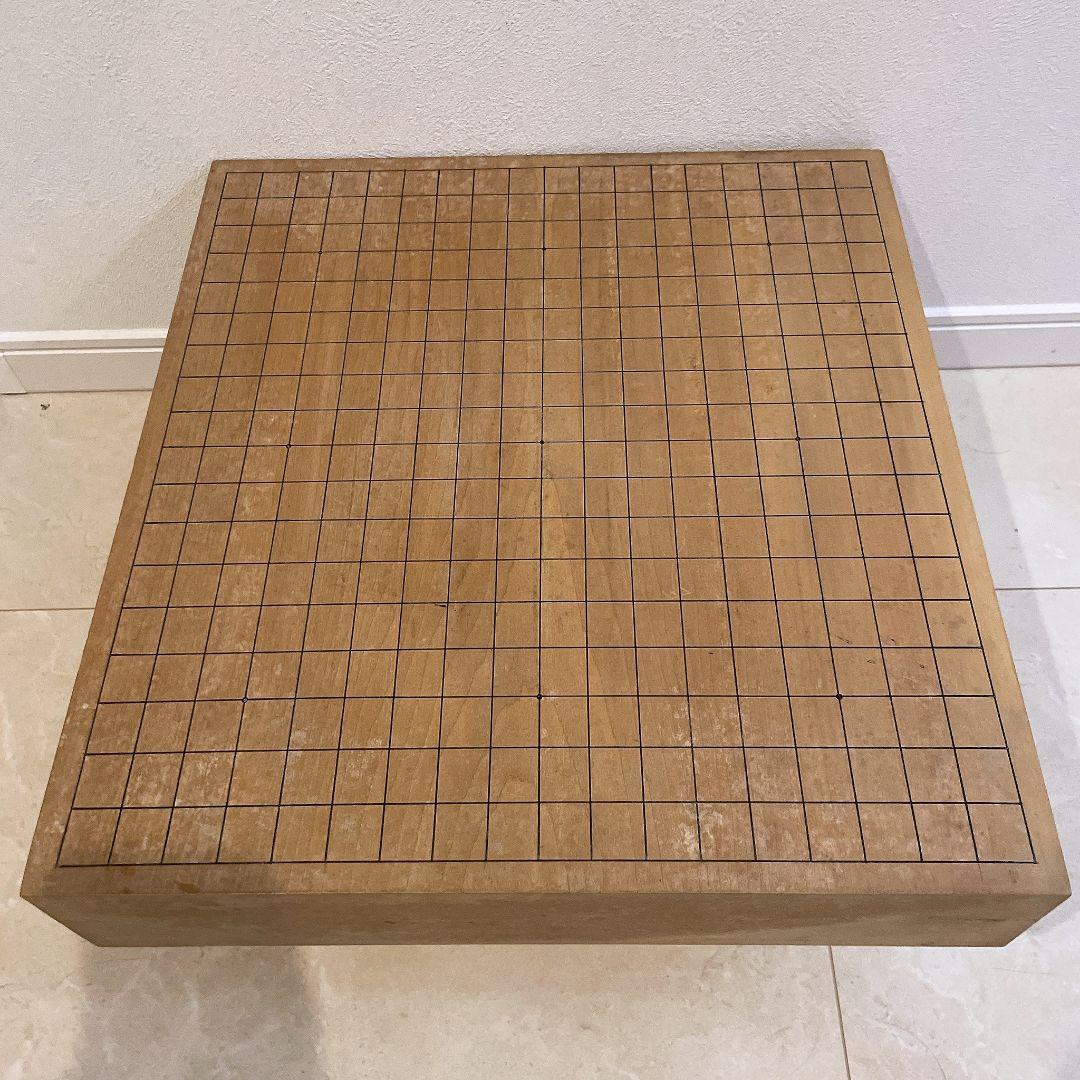 足付き囲碁盤と碁笥・蛤碁石セット　囲碁盤