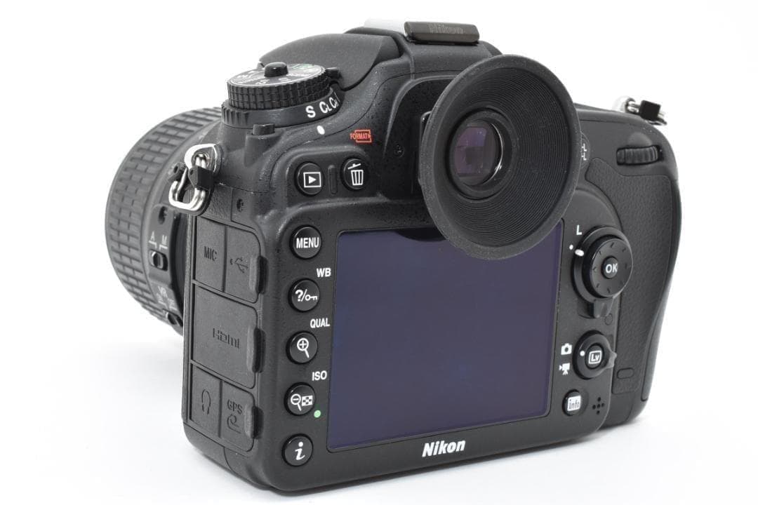 Nikon ニコン D7100 レンズキット デジタル一眼カメラ