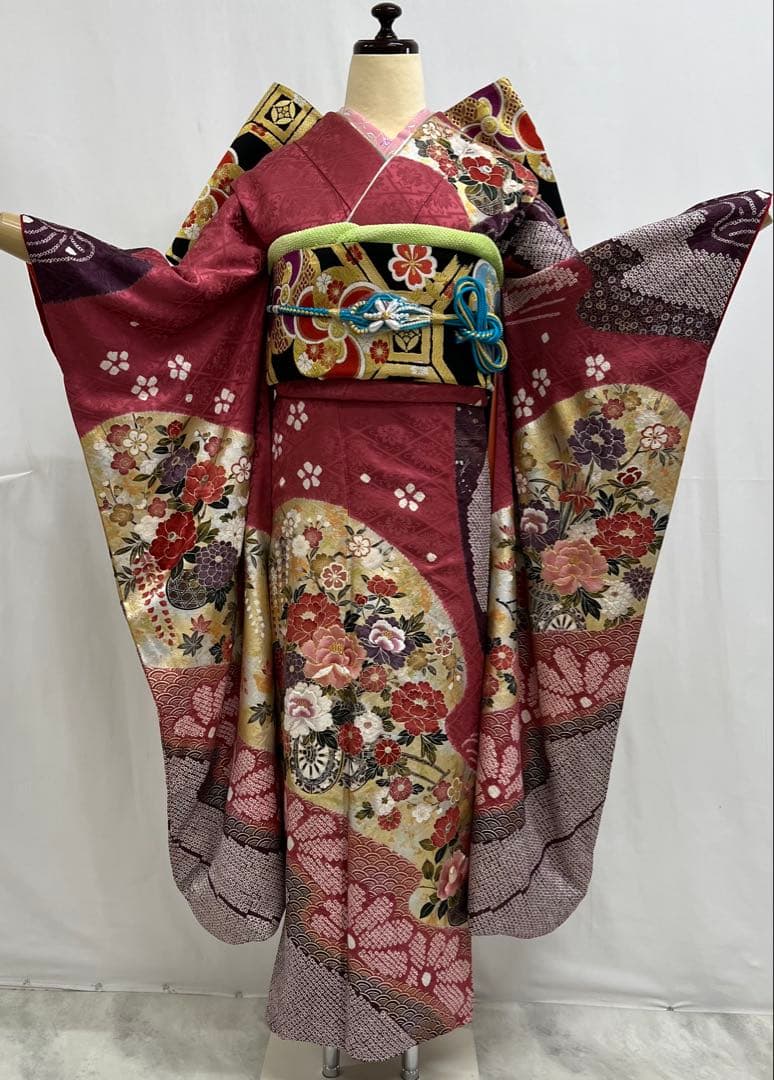 振り袖　フルセット　別誂長襦袢付　成人式　絞り入り　金彩加工　刺繍入り　630