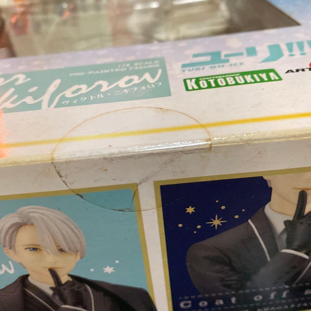 特典付き・ユーリ!!! on ICE　ヴィクトル　フィギュア