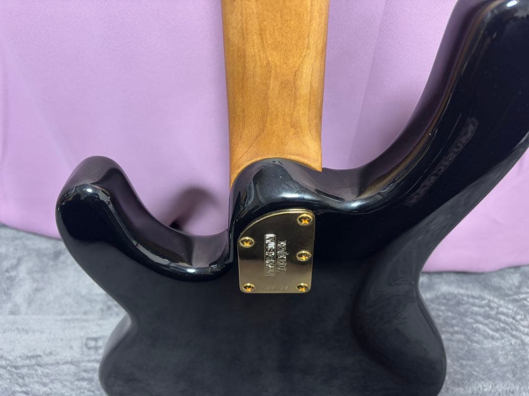 ベース MUSIC MAN StingRay Special