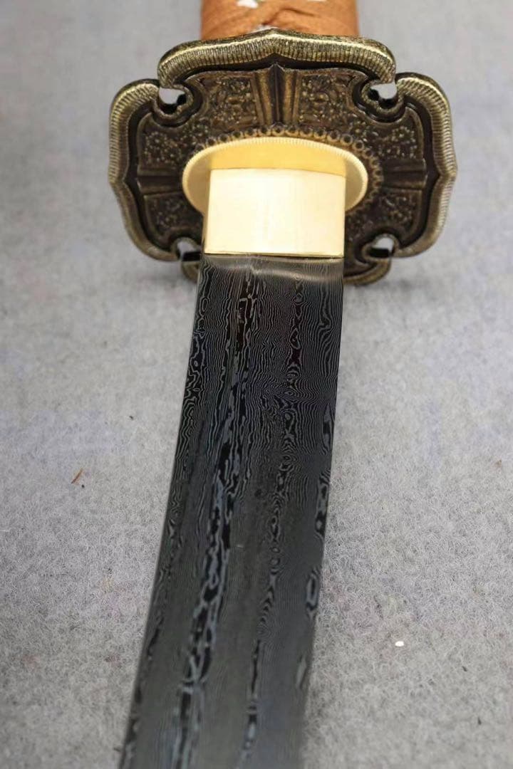 徳川金栗太刀 鎬造り 日本刀 模造刀 武具 舞踊刀 古兵器 太刀 武蔵