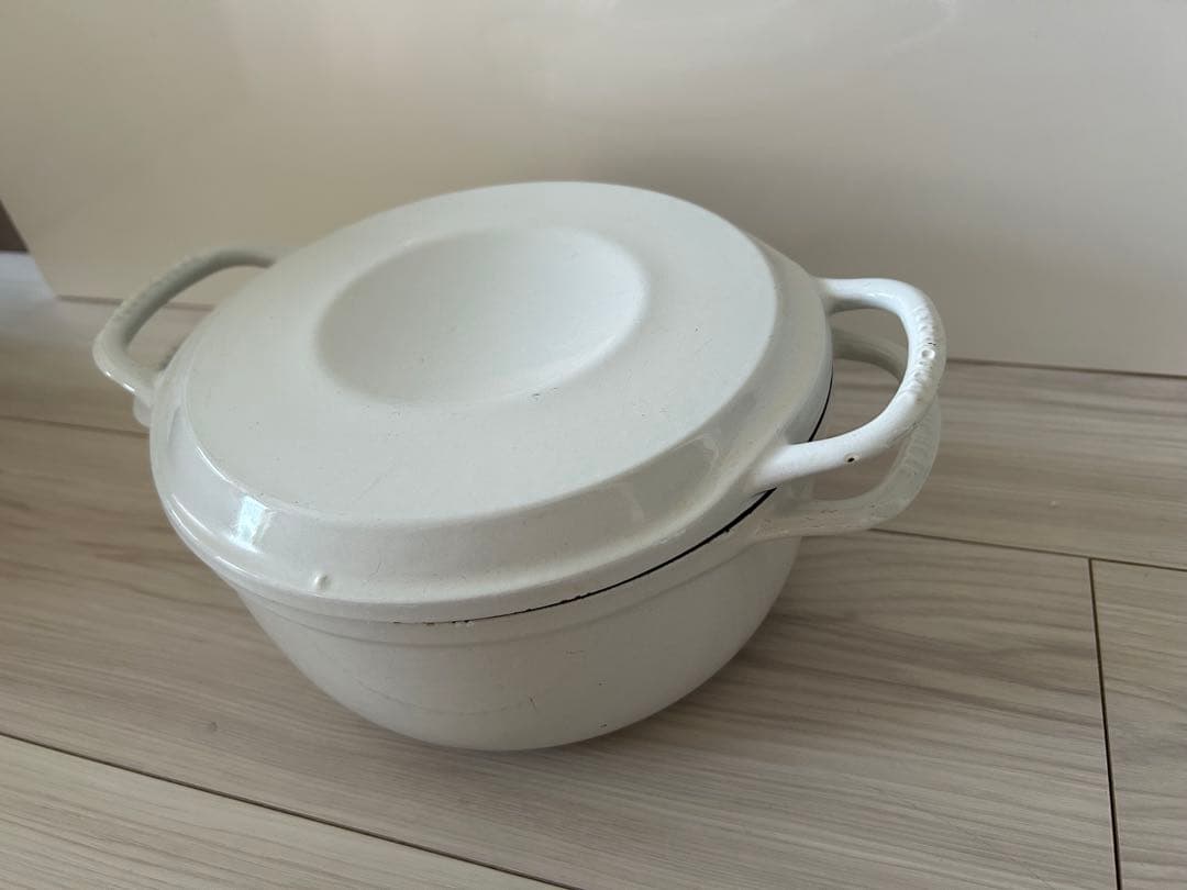 バーミキュラ　ライスポットミニ　３合　ホワイト