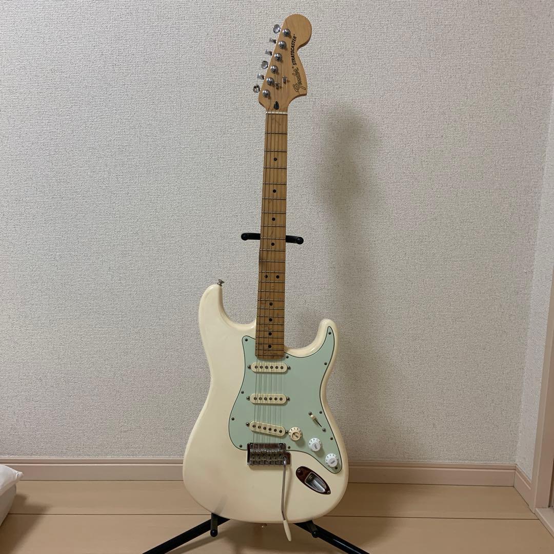 Fender mexico Deluxe Roadhouse ストラトキャスター