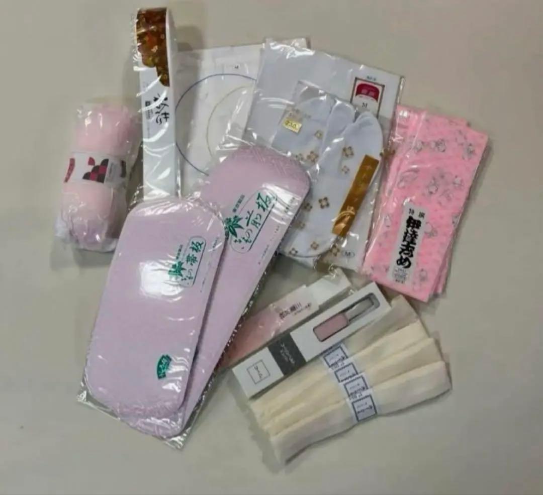 水色の牡丹や菊の上品な振袖フルセット(大きくお仕立て出来ます)