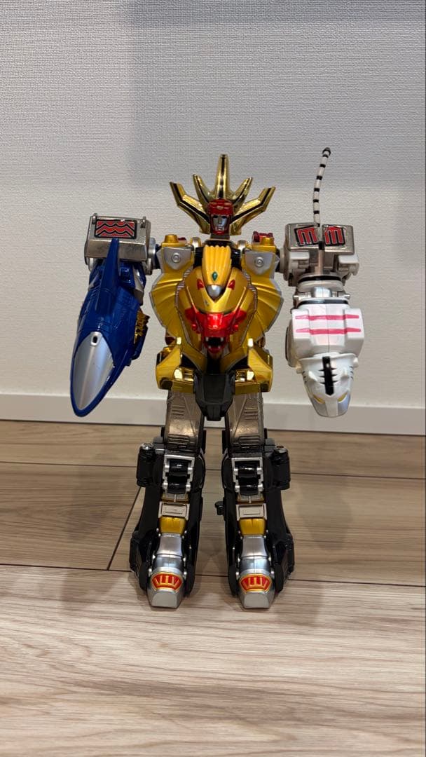I*i様 ★一部欠品,故障あり★【百獣戦隊ガオレンジャー】ガオキング　百獣合体Ｄ