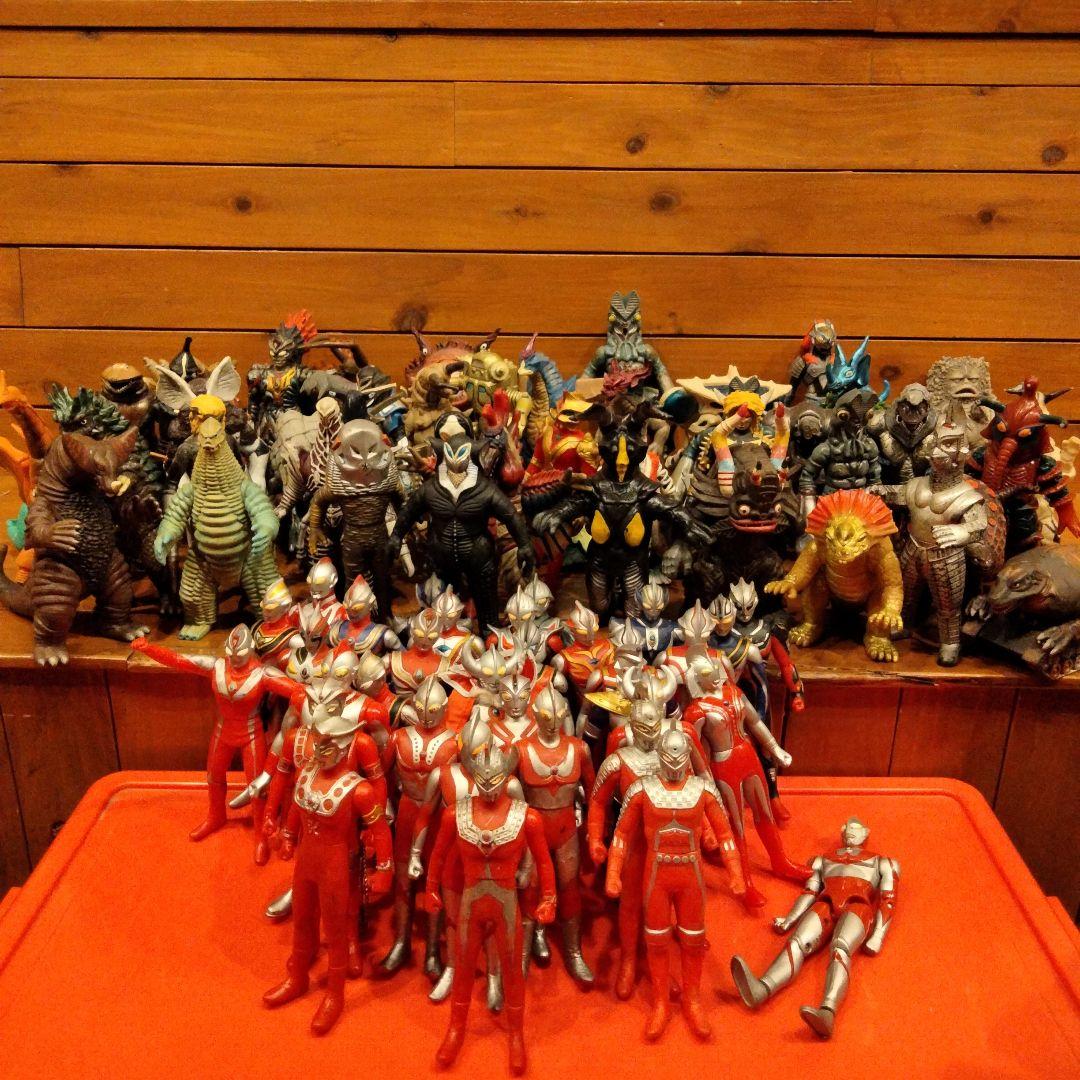 円谷プロ ウルトラマン 怪獣 星人 ソフビ フィギュア 計87体