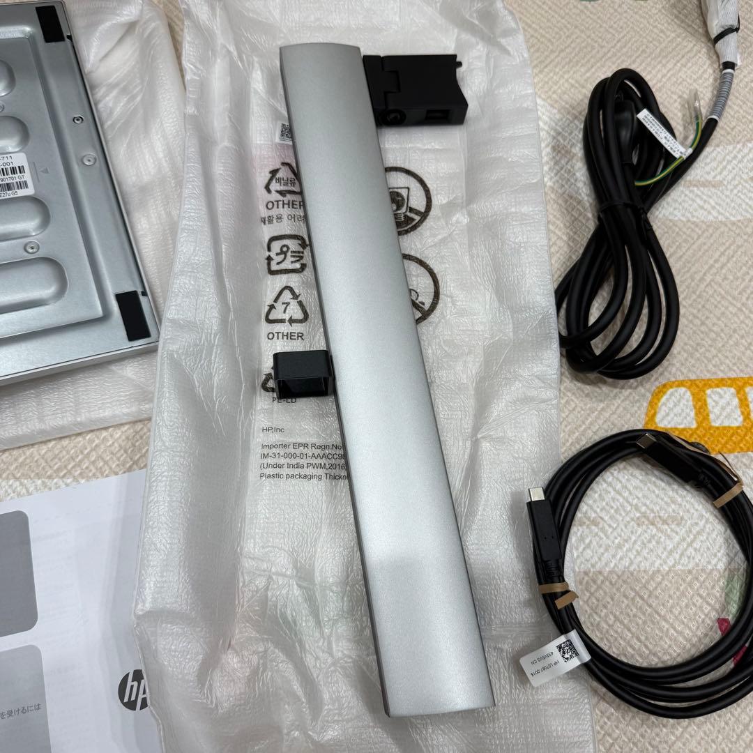 【ほぼ新品未使用品】HP E27u G5 モニター【タイプC給電可能】