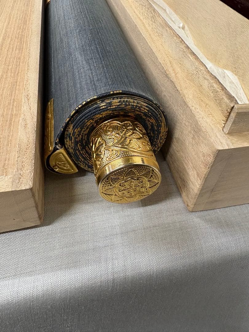 「観音像」　翠峰　掛け軸 掛軸 二重箱　雲上観音　桐共箱二重箱付