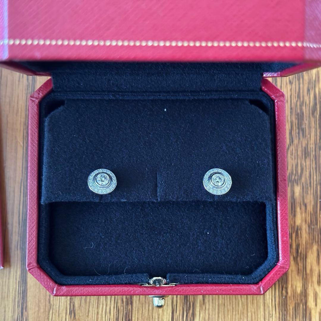 新品同様カルティエ ダムール ダイヤモンド ピアス ホワイトゴールド