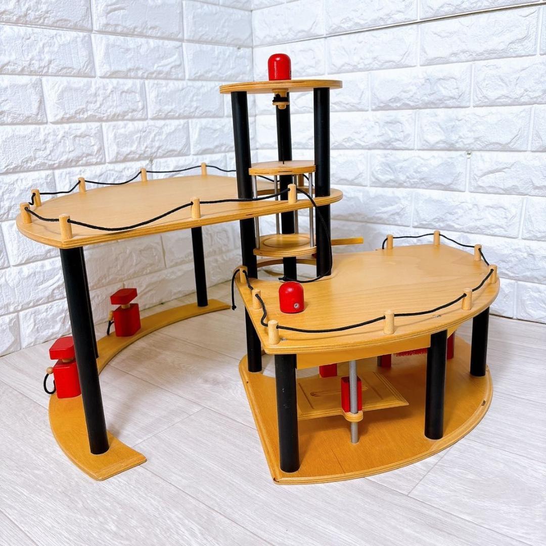 希少 ボーネルンド ドイツ アーレンツ社 パークハウス 駐車場 木製 おもちゃ