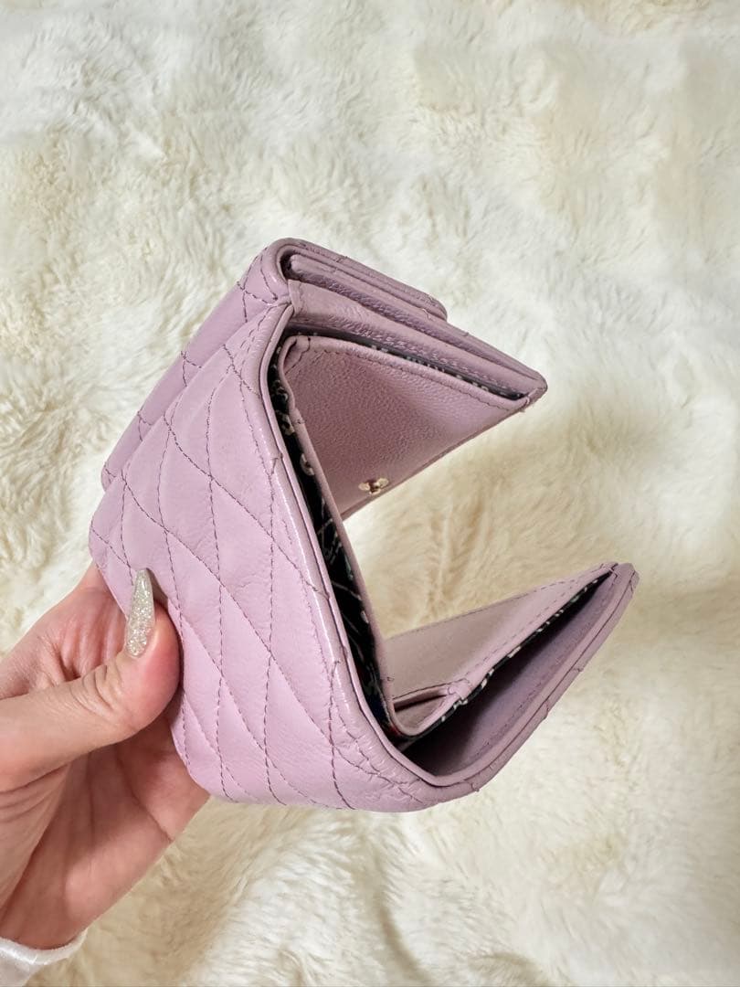 CHANEL ピンク 三つ折り財布