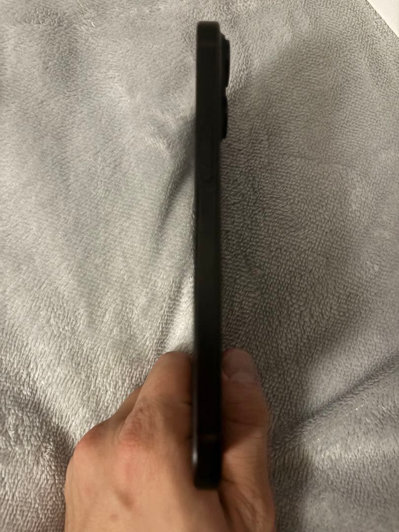 む*ん様 Apple iPhone 15ミッドナイト 本体