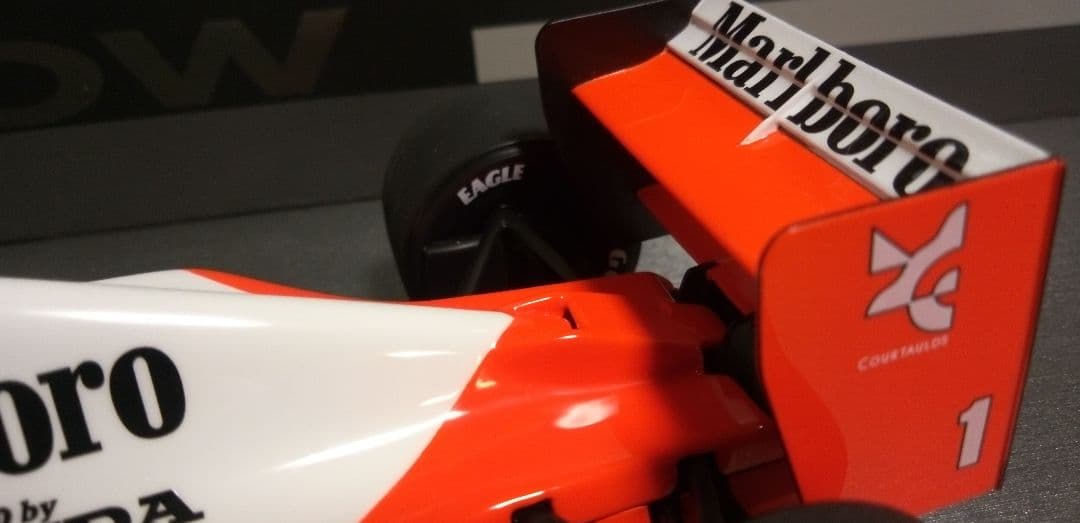 ミニチャンプス 1/18 F1 マクラーレン MP4/7A セナ リペイント
