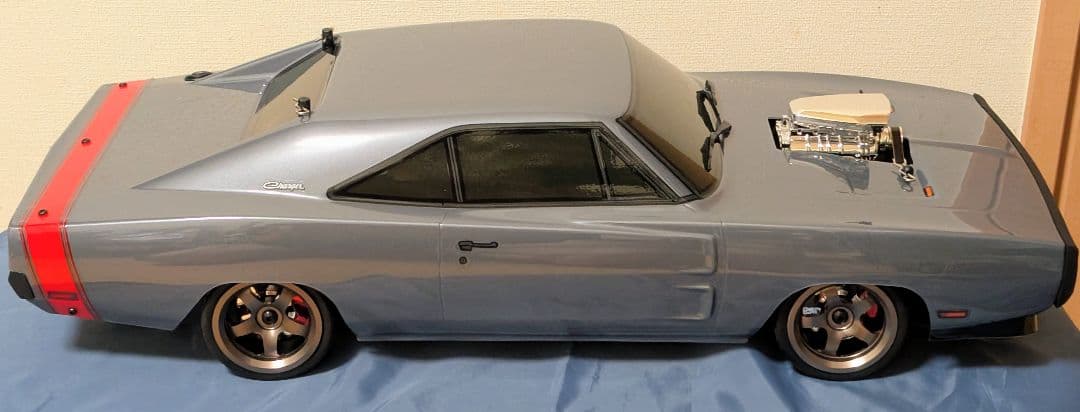 京商フェーザーMk2ダッジチャージャーブラシレス仕様 アルミホイールおまけ