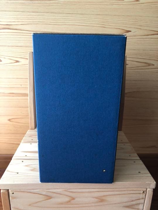 ディズニー　シー　　1周年記念フィギュア