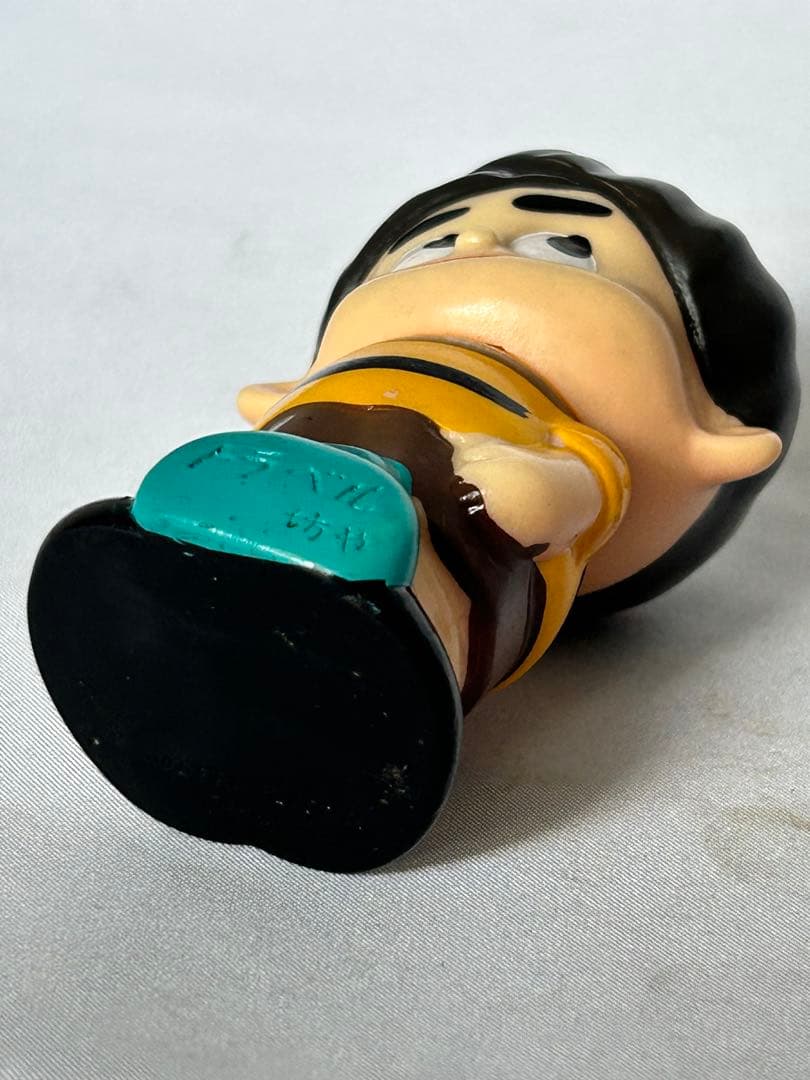 トラベルミン坊やエーザイキャラクターの貯金箱　貴縞