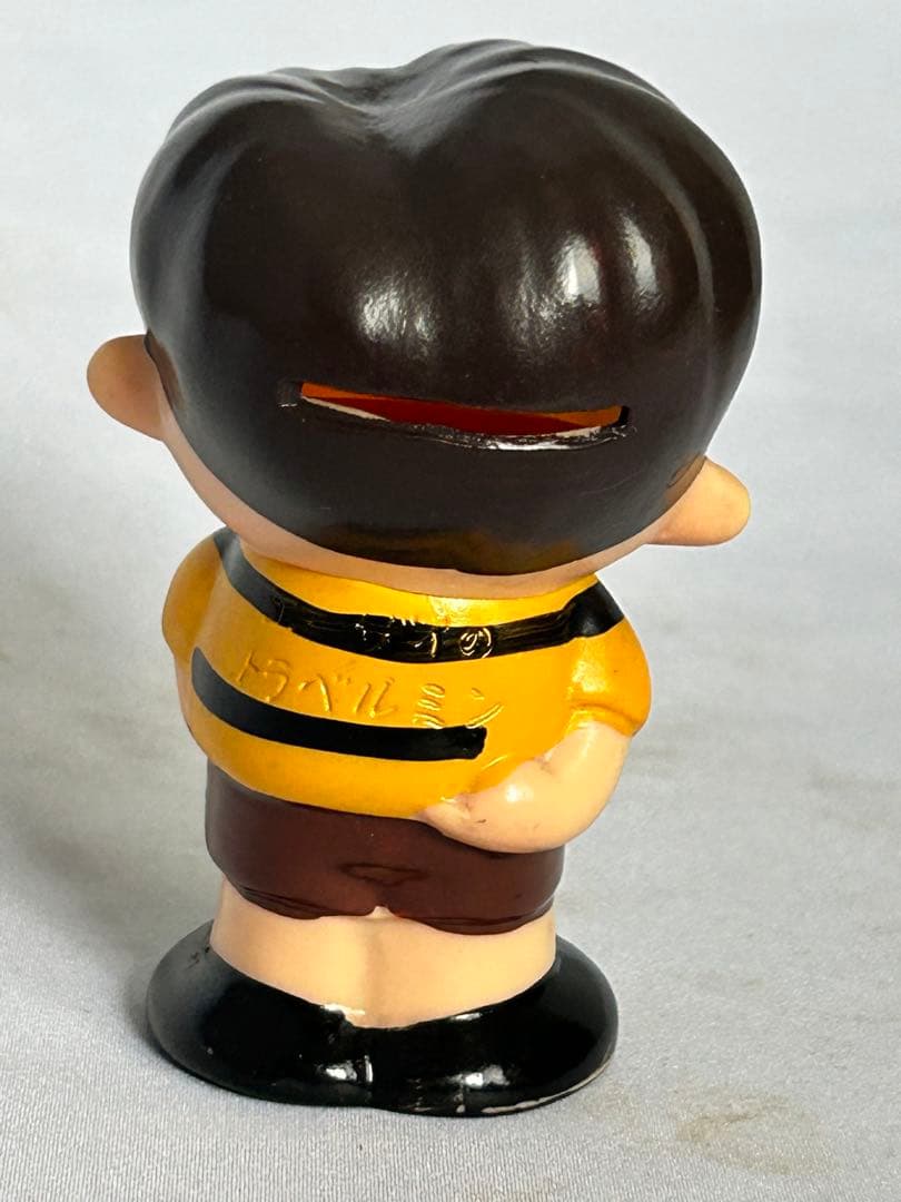 トラベルミン坊やエーザイキャラクターの貯金箱　貴縞