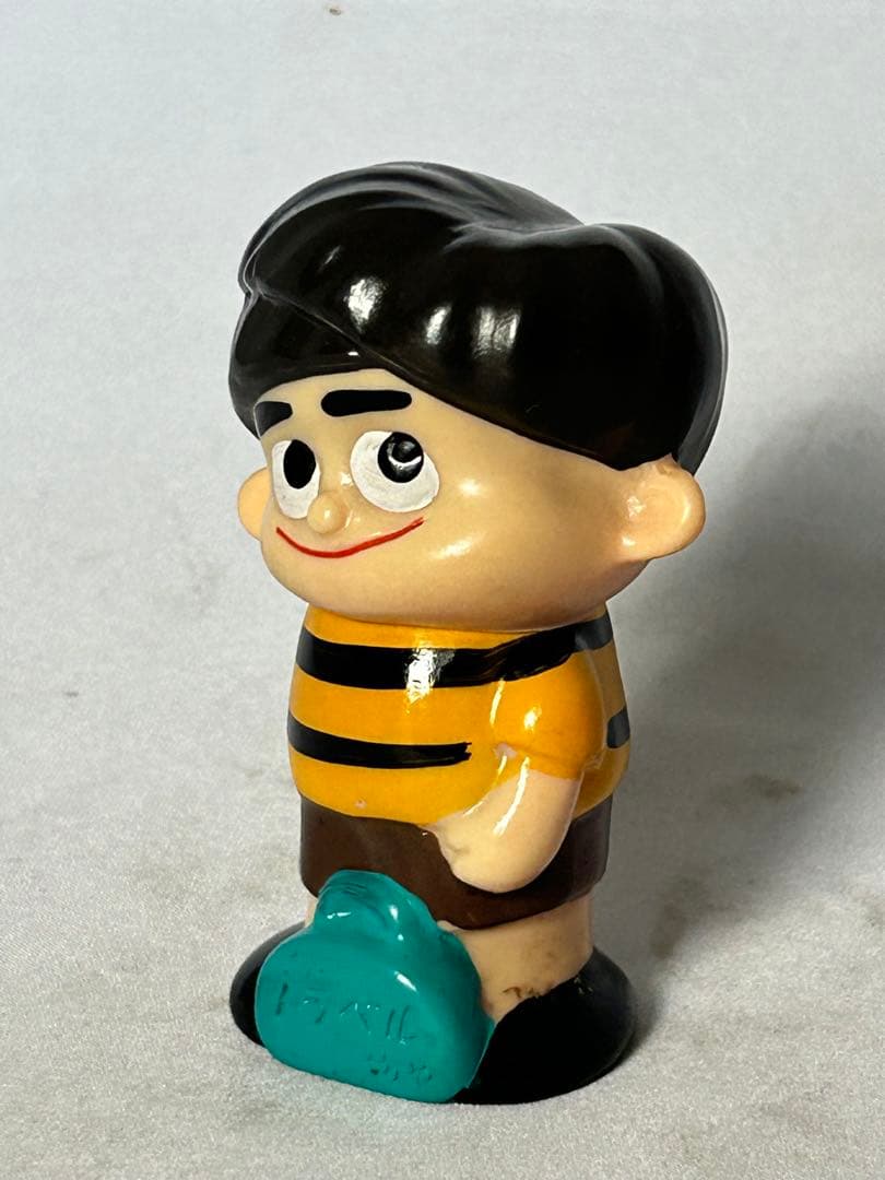 トラベルミン坊やエーザイキャラクターの貯金箱　貴縞