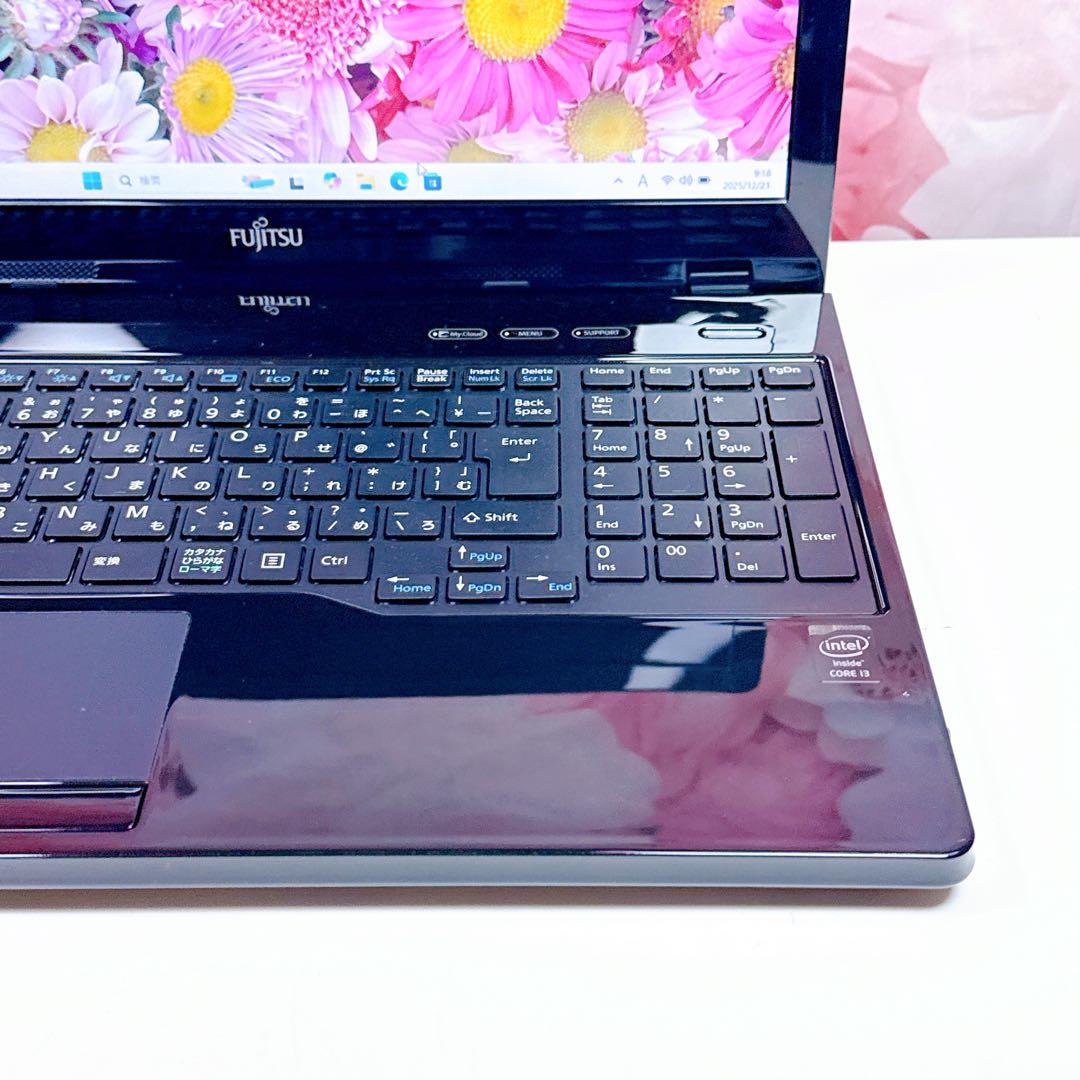 美品✨新品SSDで爆速✨windows11 ノートパソコン✨オフィス カメラ