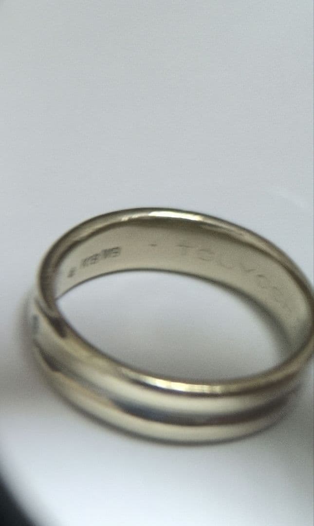 恆*洋様 ＷＧk18リング 青色宝石付き