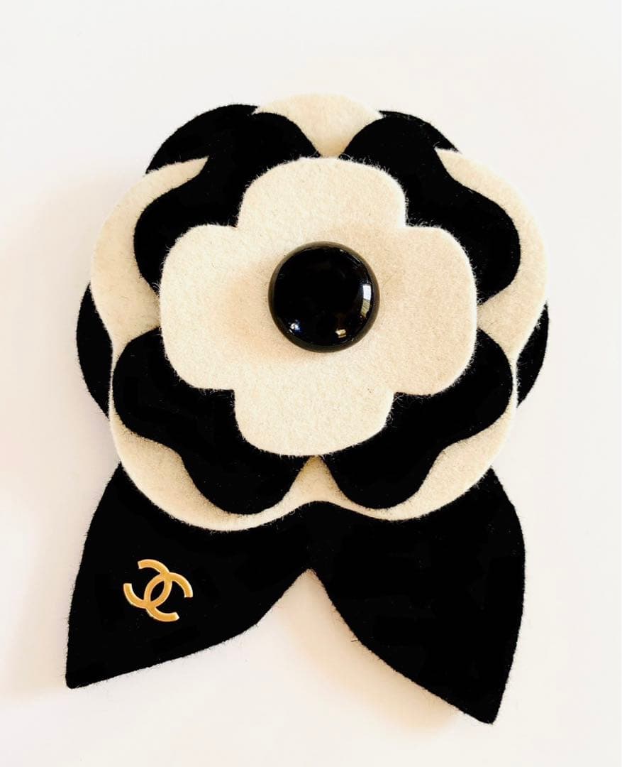 CHANEL 02A ヴィンテージ　カメリア　フェルト　ブローチ　ココマーク