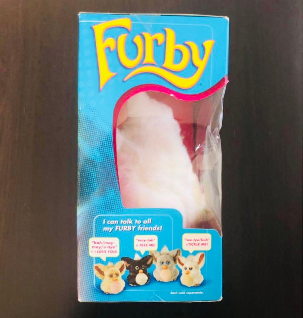 ぬいぐるみ FURBY WHITE&GREEN EYE \"ENGLISH\" VERSION