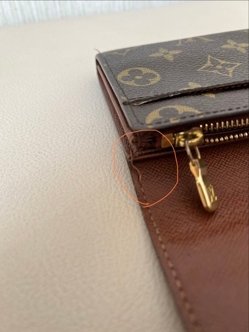 LOUIS VUITTONモノグラム長財布