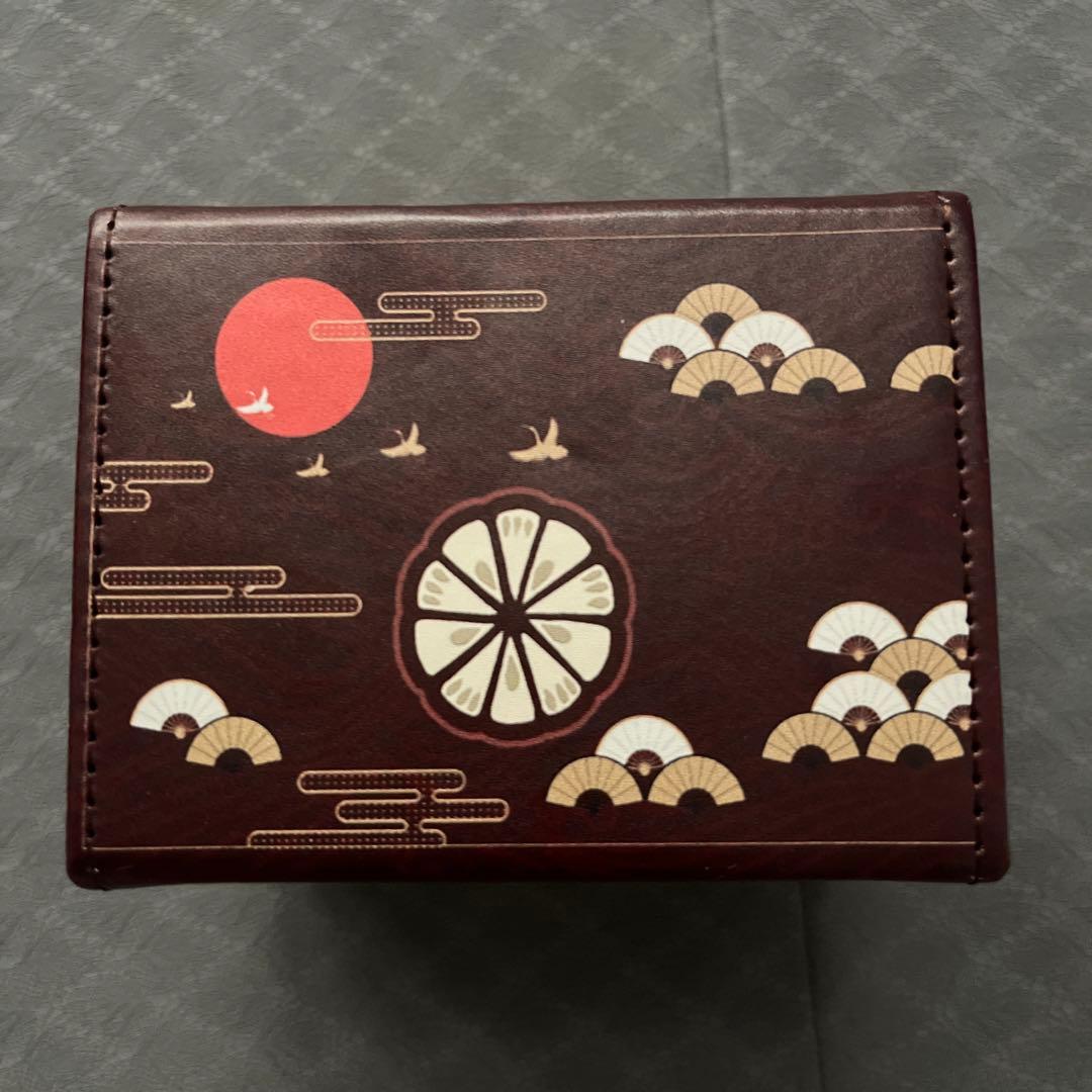 遊戯王　御巫 剣の御巫ハレ ＆ 鏡の御巫ニニ　　デッキケース