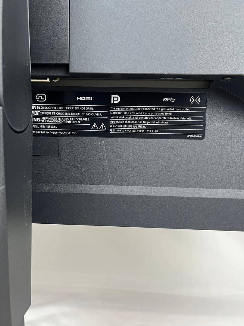 EIZO EV2750 27インチモニター　内蔵スピーカー有り 2K解像度