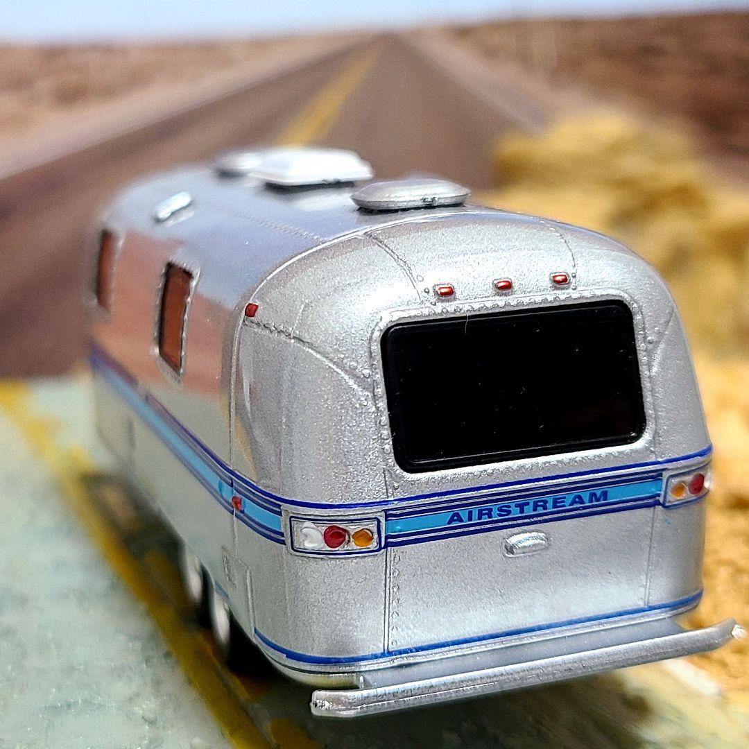 グリーンライト　エアストリーム　ランドヨット　カスタム