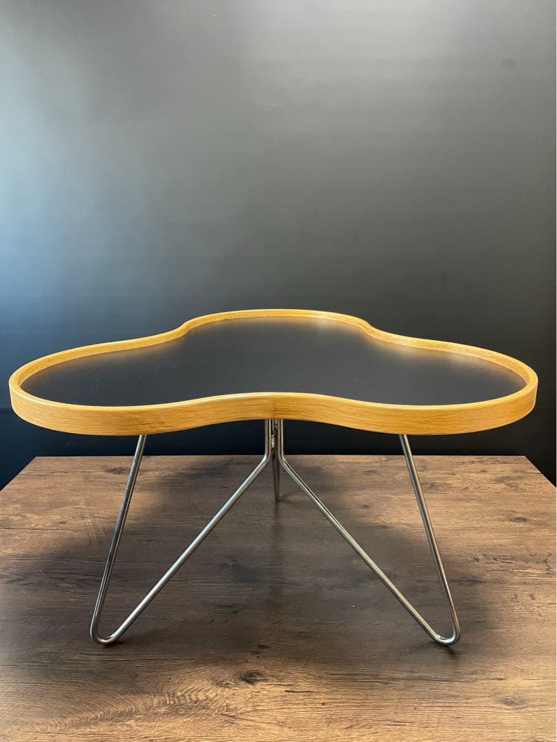 にゃんこスター 　SWEDESE Flower Table