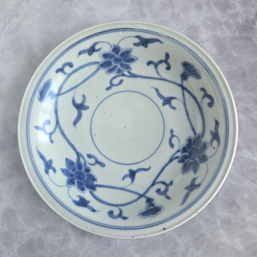 古伊万里　花唐草染付皿　江戸時代　染付　唐花　骨董　金直し　金継ぎ　アンティーク