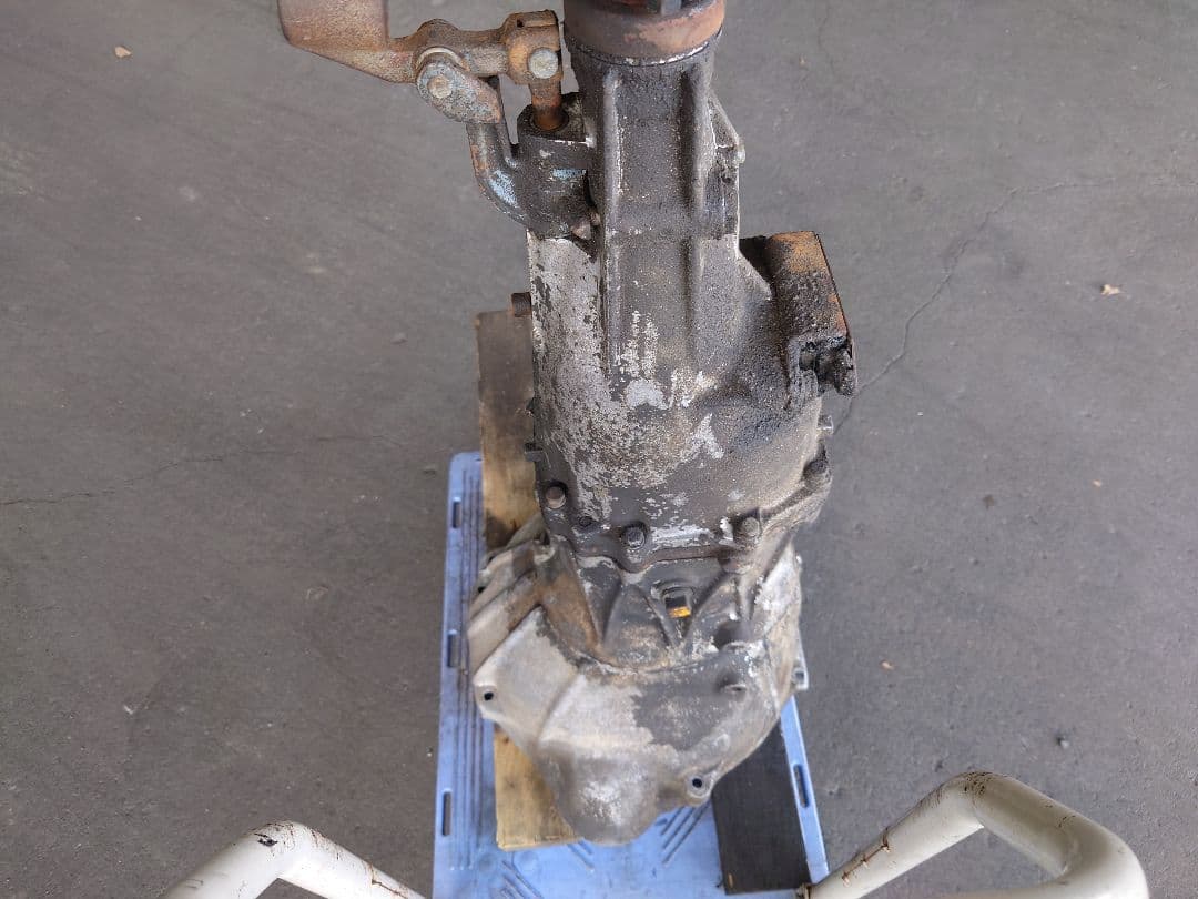 SR311 トランスミッション