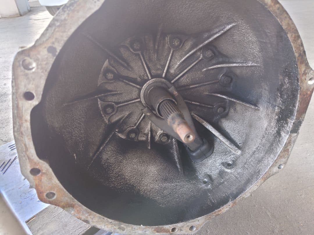 SR311 トランスミッション